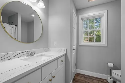 33 Hickorywood Circle Meredith NH 03253