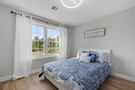 33 Hickorywood Circle Meredith NH 03253