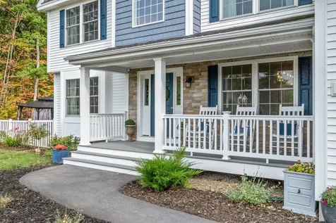 33 Hickorywood Circle Meredith NH 03253