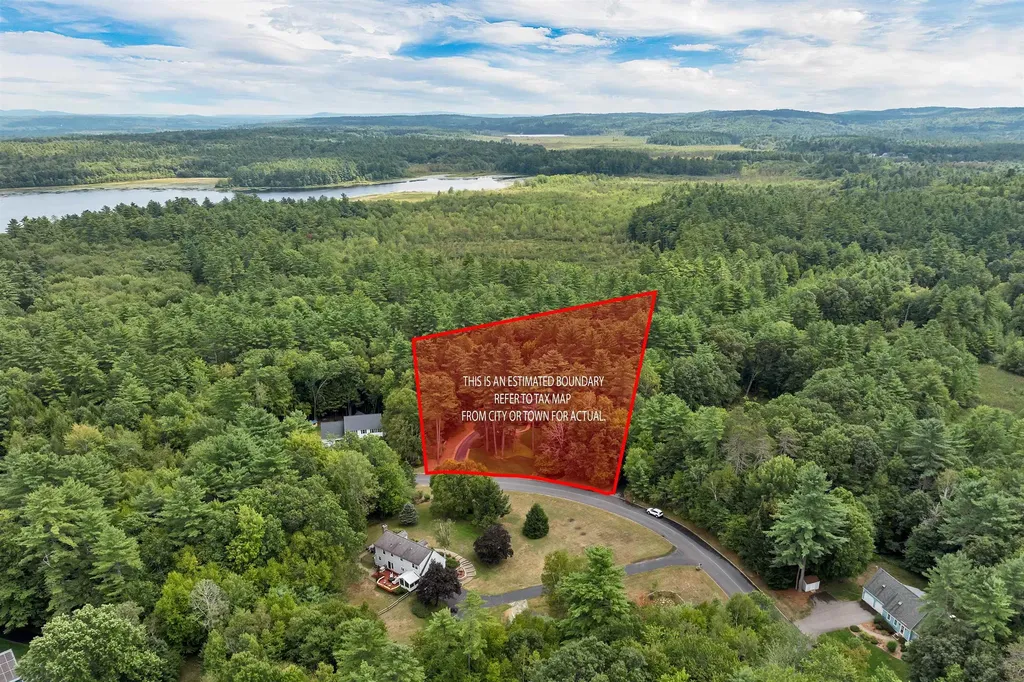 16 Spillway Lane Concord NH 03301