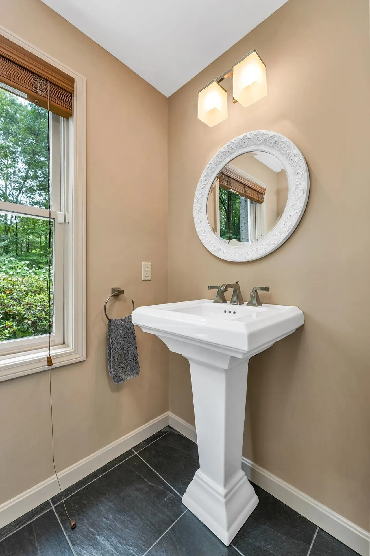 16 Spillway Lane Concord NH 03301