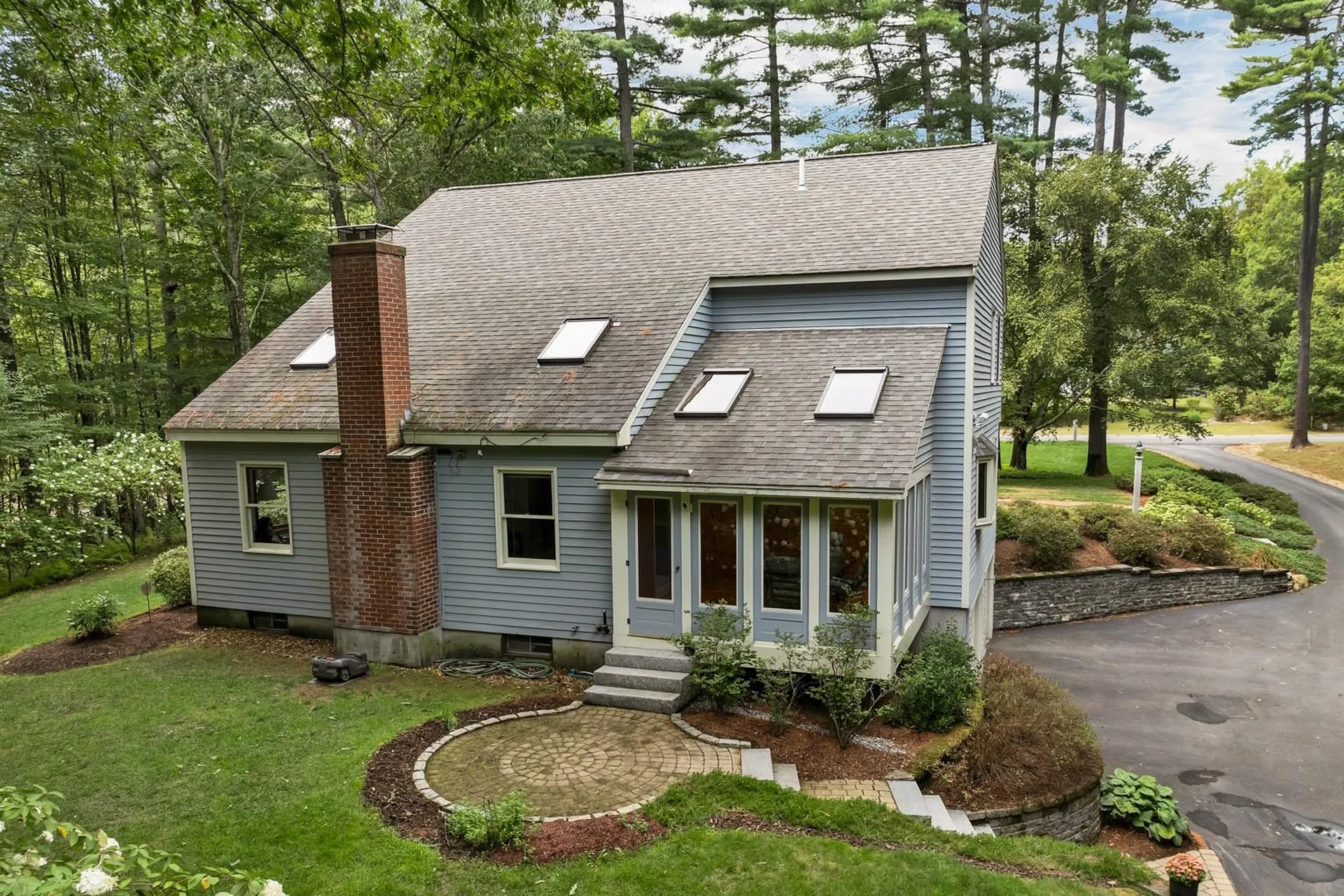 16 Spillway Lane Concord NH 03301