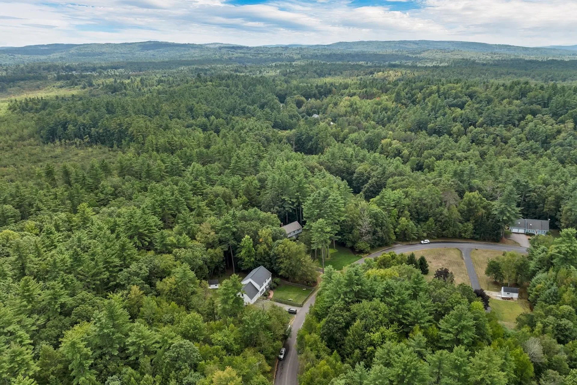 16 Spillway Lane Concord NH 03301