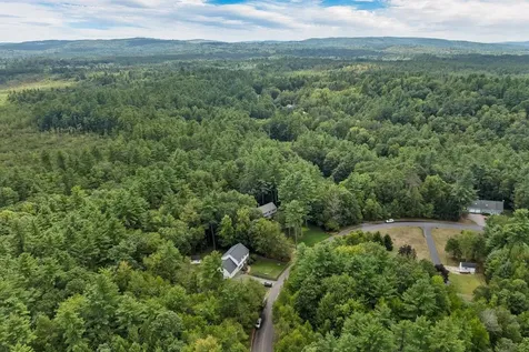 16 Spillway Lane Concord NH 03301