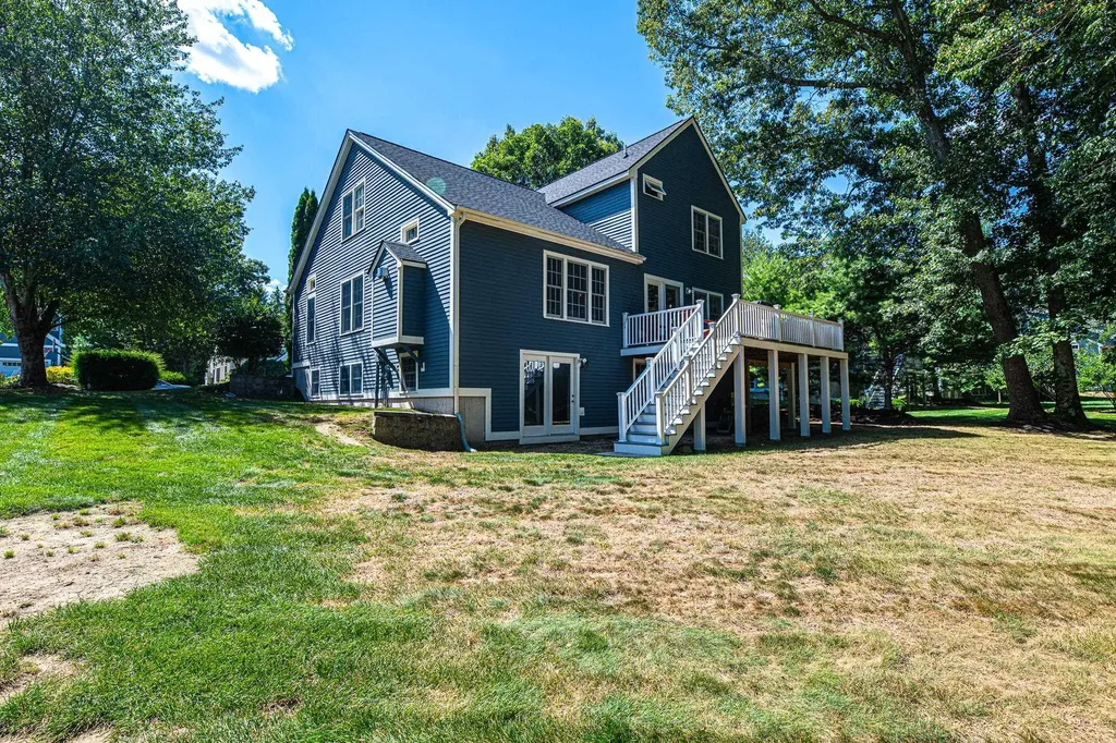 22 Exeter Farms Road Exeter NH 03833