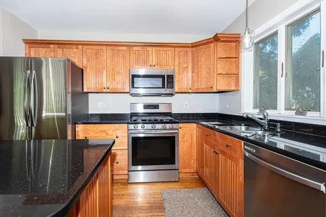 22 Exeter Farms Road Exeter NH 03833