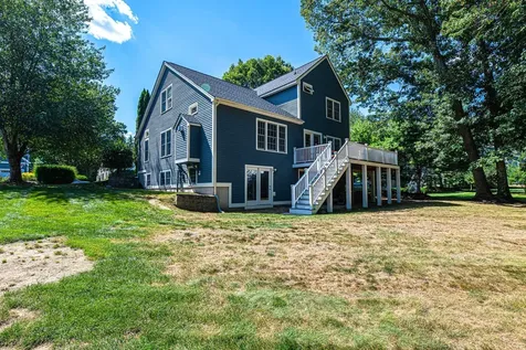 22 Exeter Farms Road Exeter NH 03833