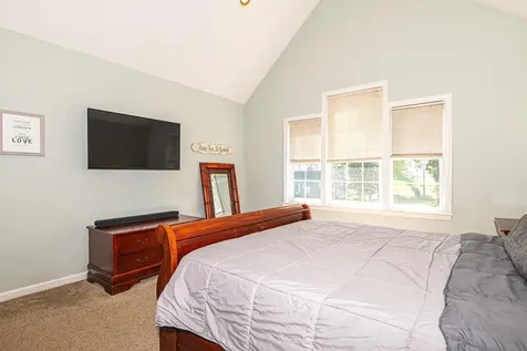 22 Exeter Farms Road Exeter NH 03833