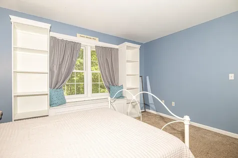 22 Exeter Farms Road Exeter NH 03833