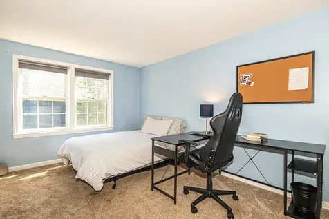 22 Exeter Farms Road Exeter NH 03833