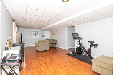 22 Exeter Farms Road Exeter NH 03833