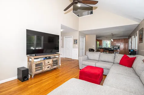 22 Exeter Farms Road Exeter NH 03833