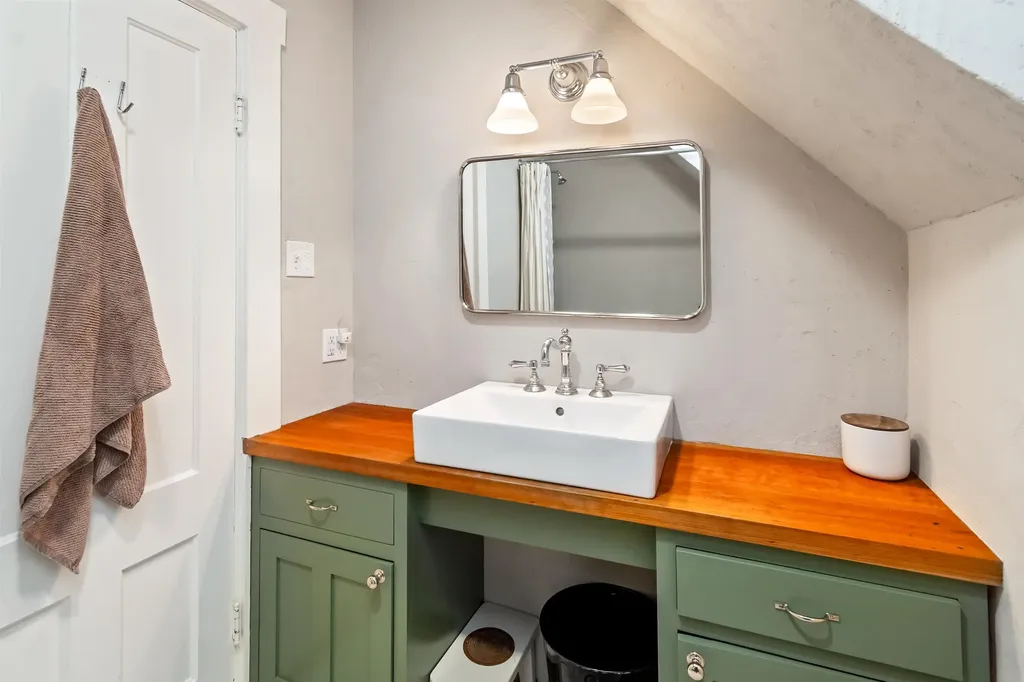 11 Cherry Avenue Montpelier VT 05602