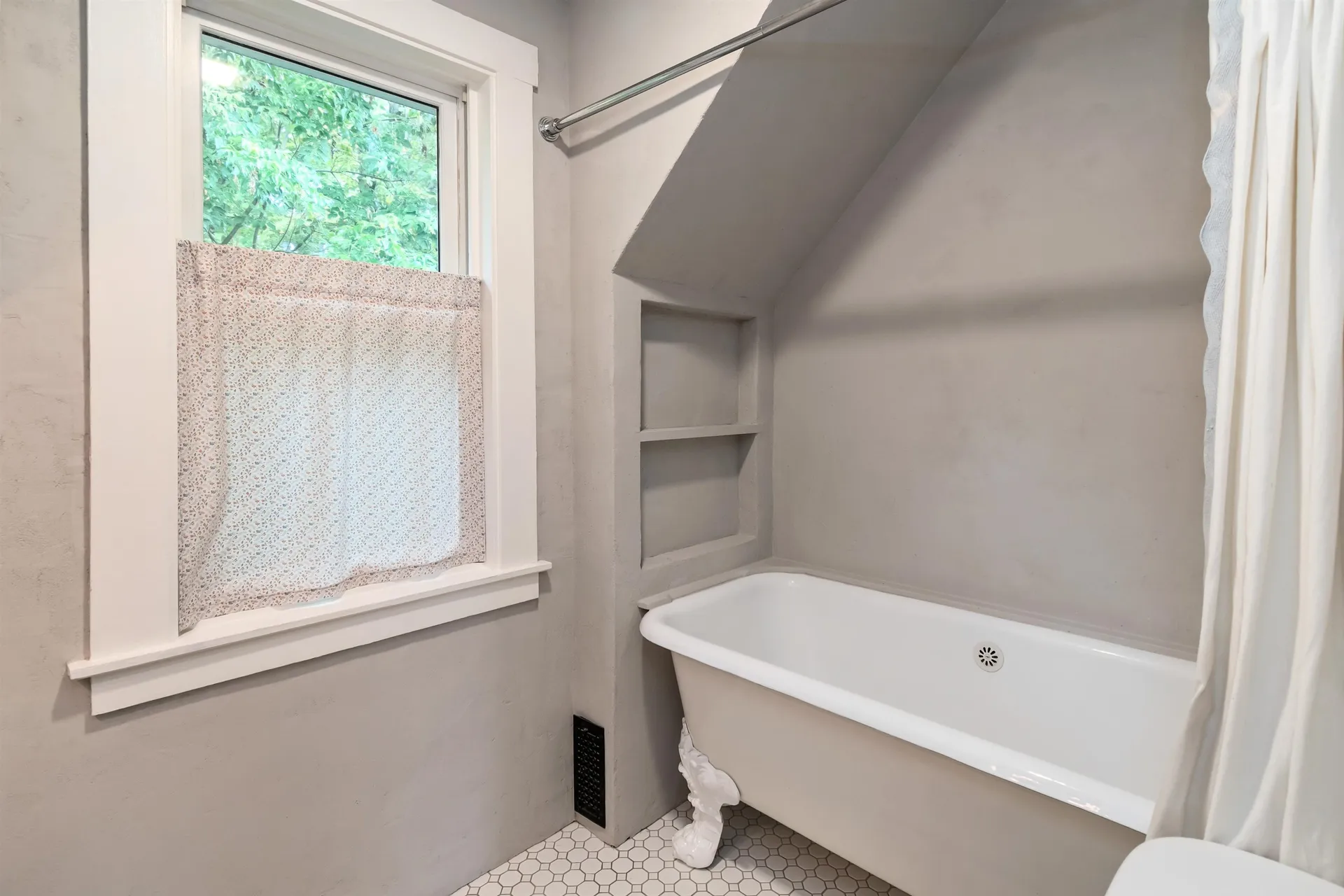 11 Cherry Avenue Montpelier VT 05602