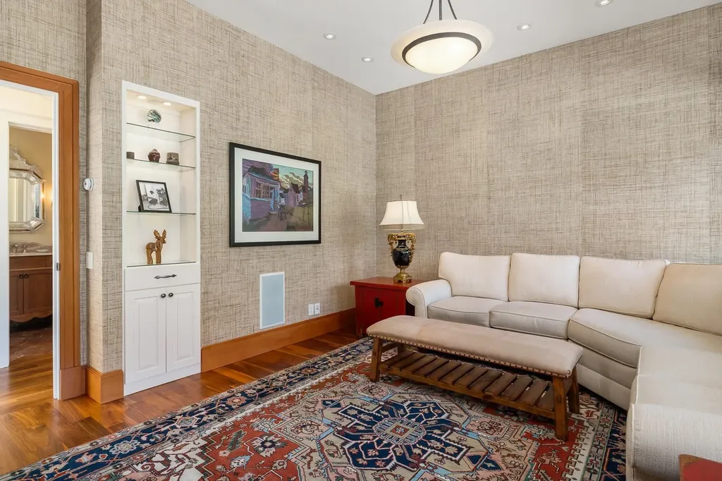 15 Atlantic Avenue North Hampton NH 03862