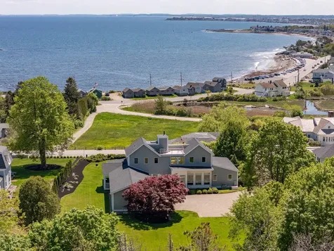 15 Atlantic Avenue North Hampton NH 03862