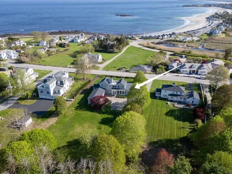 15 Atlantic Avenue North Hampton NH 03862