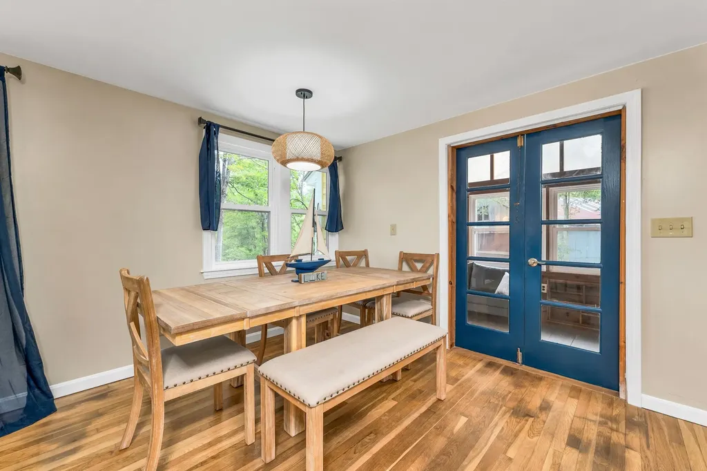 17 Basin Road Alton NH 03809