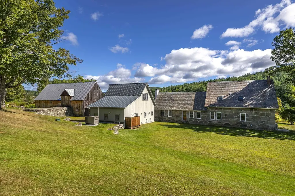 2651 Twenty Mile Stream Road Cavendish VT 05143