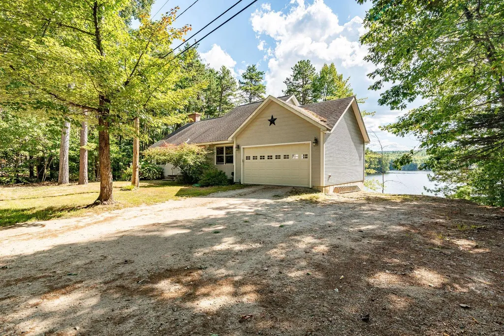 76 Camp Road Wakefield NH 03872