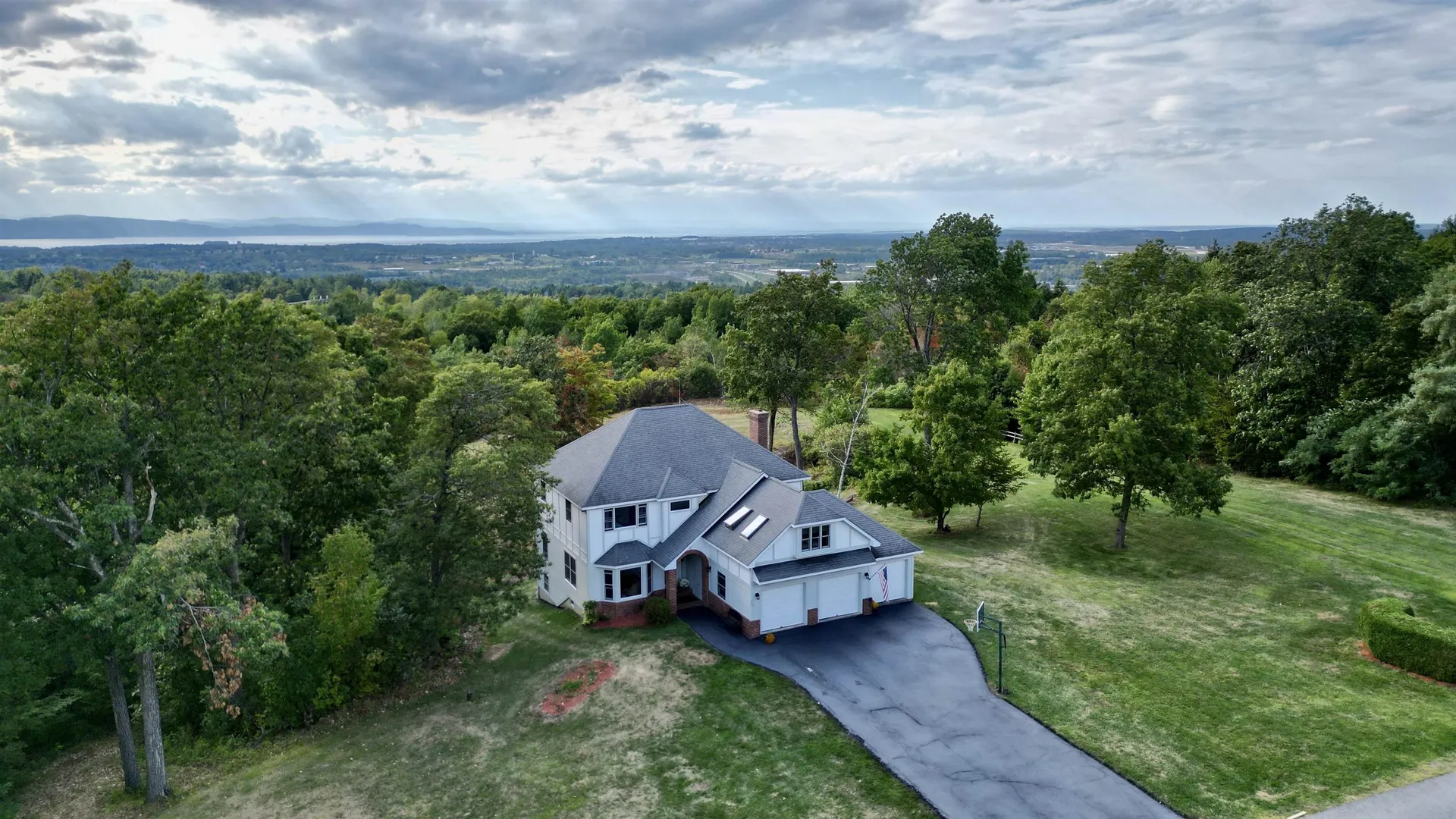 263 Highlands Drive Williston VT 05495-2142