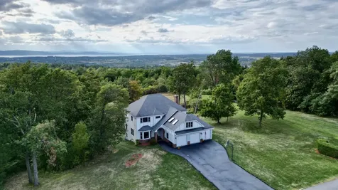 263 Highlands Drive Williston VT 05495-2142