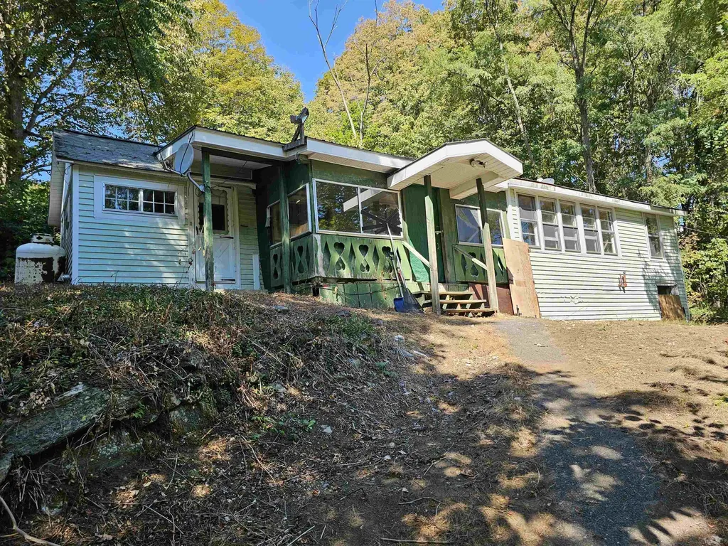 75 White Street Springfield VT 05156