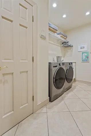 7 Hunter Drive Hampton NH 03842