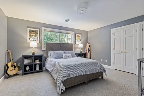 7 Hunter Drive Hampton NH 03842