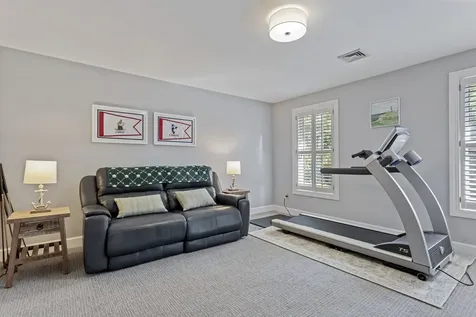 7 Hunter Drive Hampton NH 03842