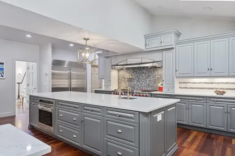 7 Hunter Drive Hampton NH 03842