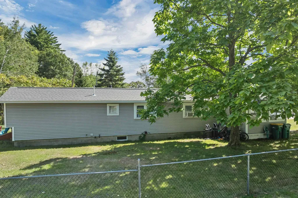 142 Brock Street Rochester NH 03867