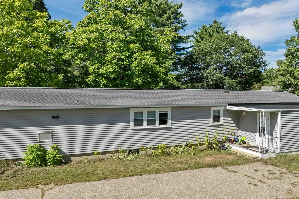 142 Brock Street Rochester NH 03867