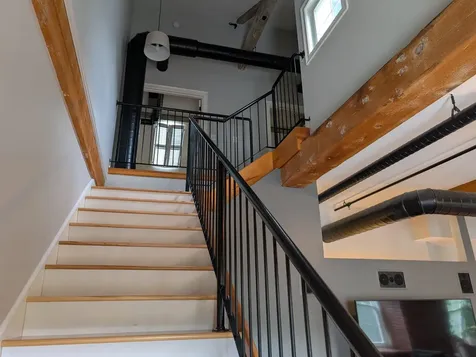 6 Bay Road Newmarket NH 03857