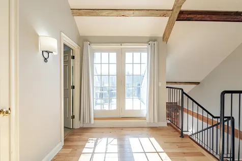 6 Bay Road Newmarket NH 03857