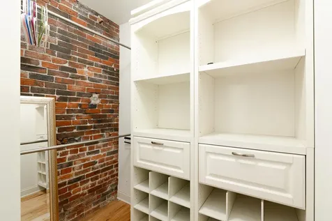 6 Bay Road Newmarket NH 03857