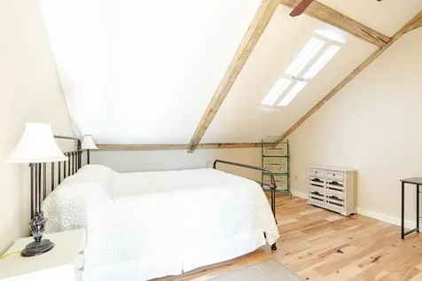 6 Bay Road Newmarket NH 03857