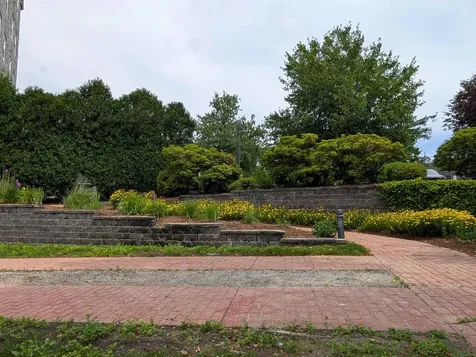 6 Bay Road Newmarket NH 03857