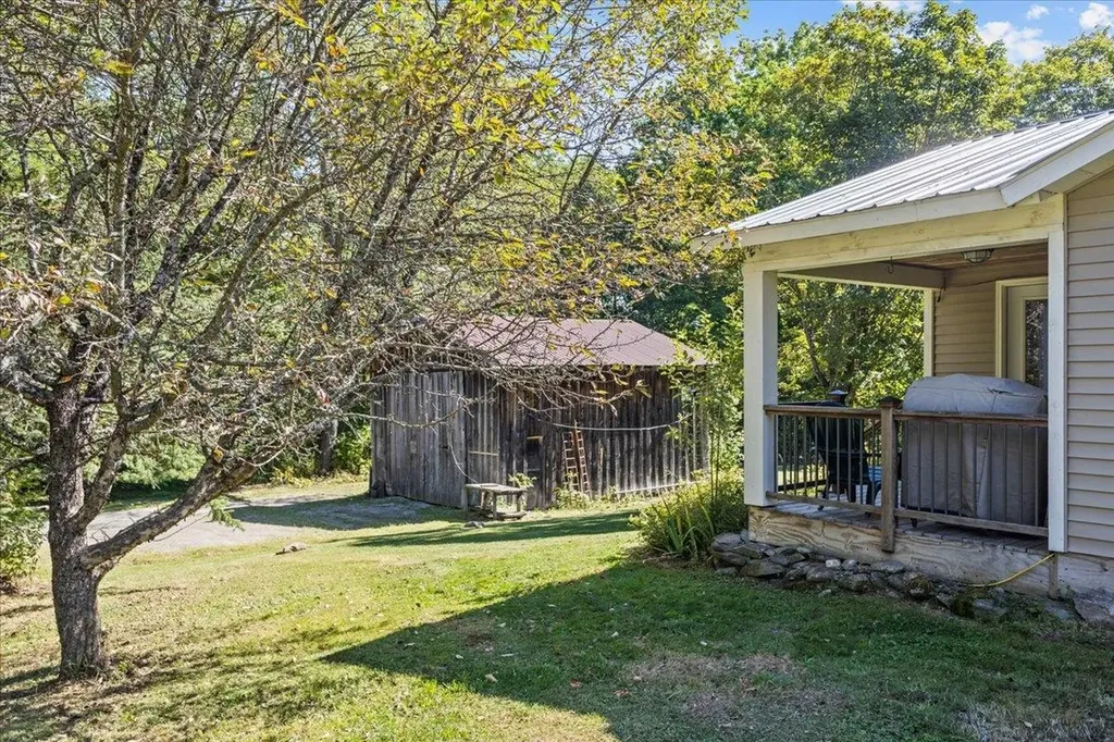 850 Tallman Road Elmore VT 05680