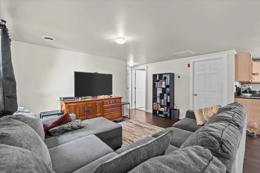 850 Tallman Road Elmore VT 05680