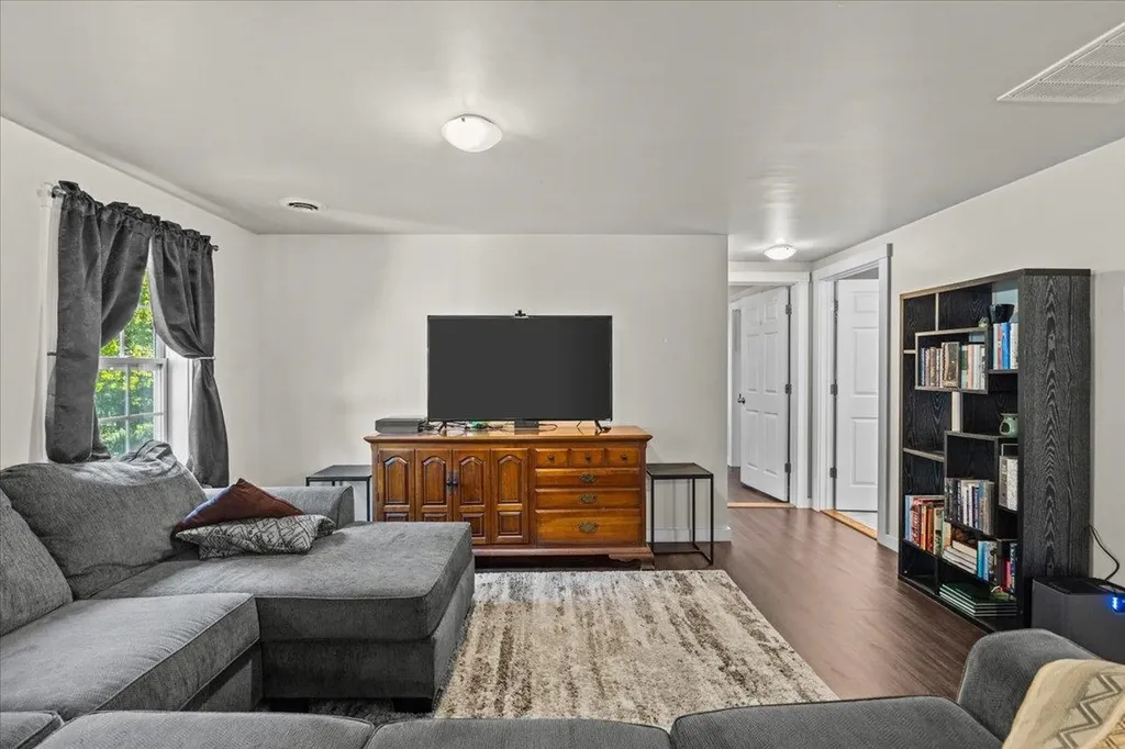 850 Tallman Road Elmore VT 05680