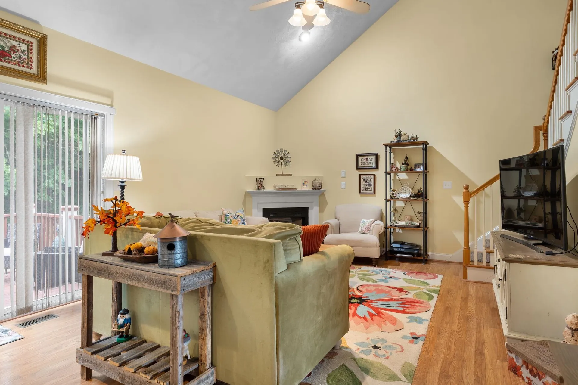 8 Ash Drive Kingston NH 03848