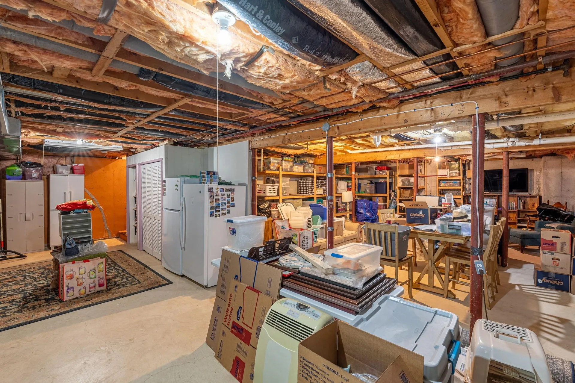 8 Ash Drive Kingston NH 03848