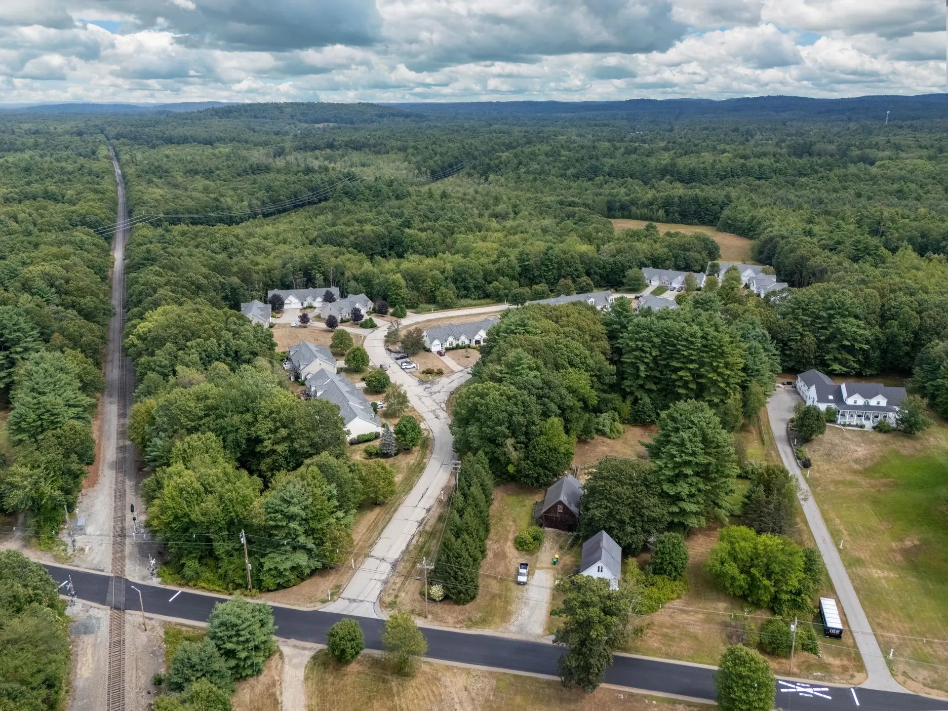 8 Ash Drive Kingston NH 03848