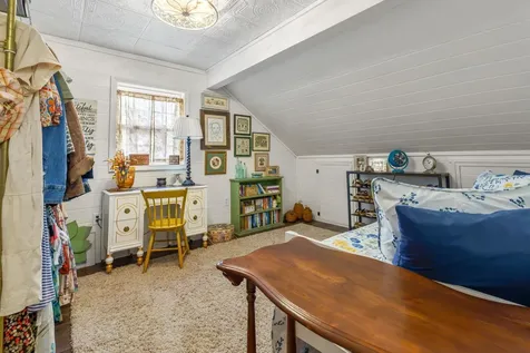 8 Ash Drive Kingston NH 03848