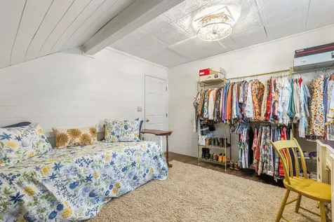 8 Ash Drive Kingston NH 03848