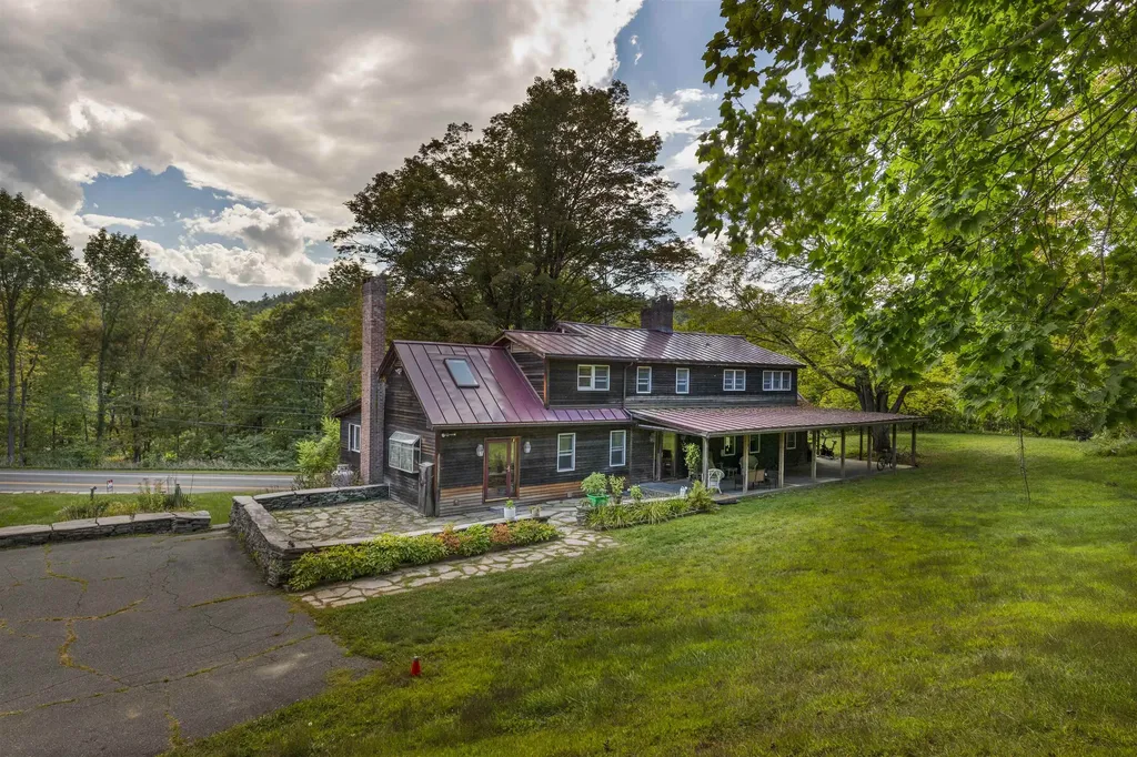 46 Runnals Road Hartford VT 05001
