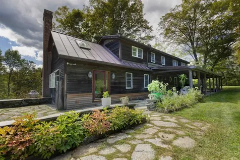 46 Runnals Road Hartford VT 05001