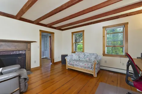 46 Runnals Road Hartford VT 05001