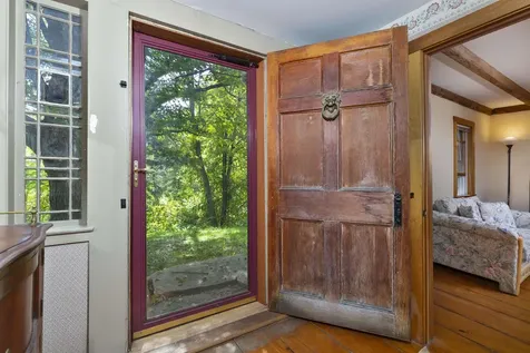 46 Runnals Road Hartford VT 05001